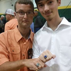 Meet your Posher, Lindy